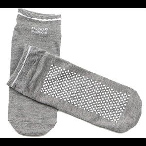 Cloud Force 6 Pack Gray Yoga Socks Barre Pilates